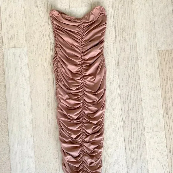 Fashion Nova | Dresses | Fashion Nova Scrunch Dress | Poshmark